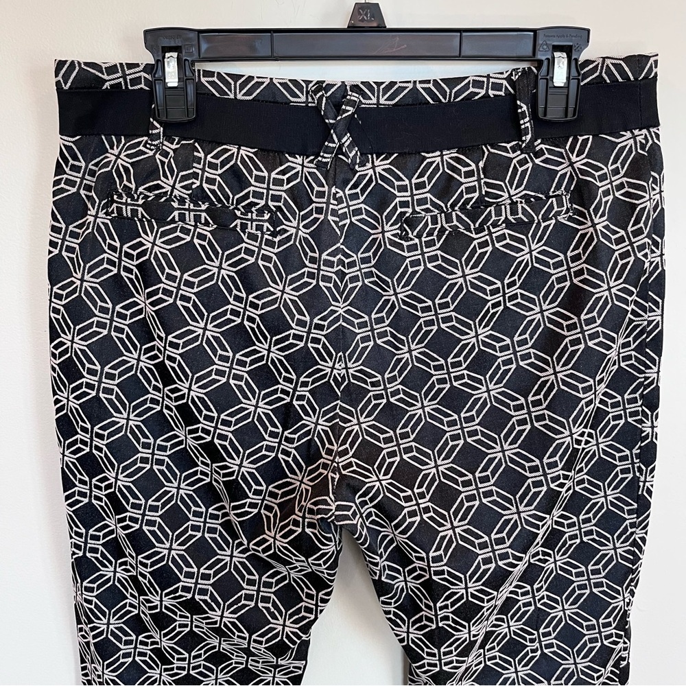 Anthropologie Cartonnier Black Geometric Print Charlie Ankle Trouser Pants 10 - Picture 5 of 7